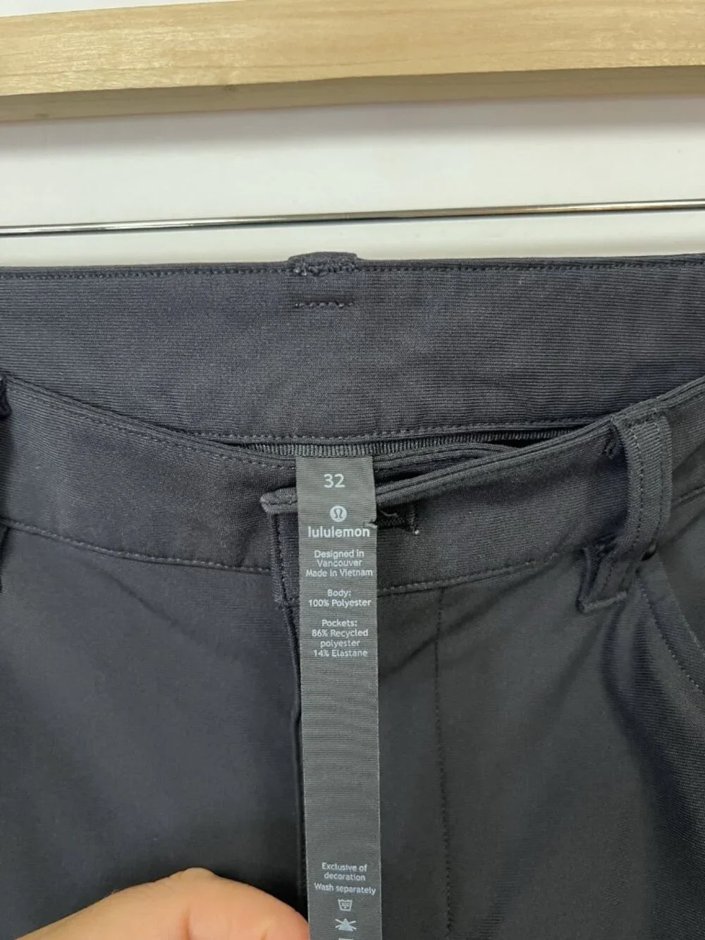 Lululemon ABC Pants Size 32 Black - Picture 3 of 7